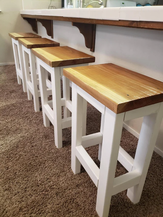 Makeover Old Bar Stools for Your Kitchen