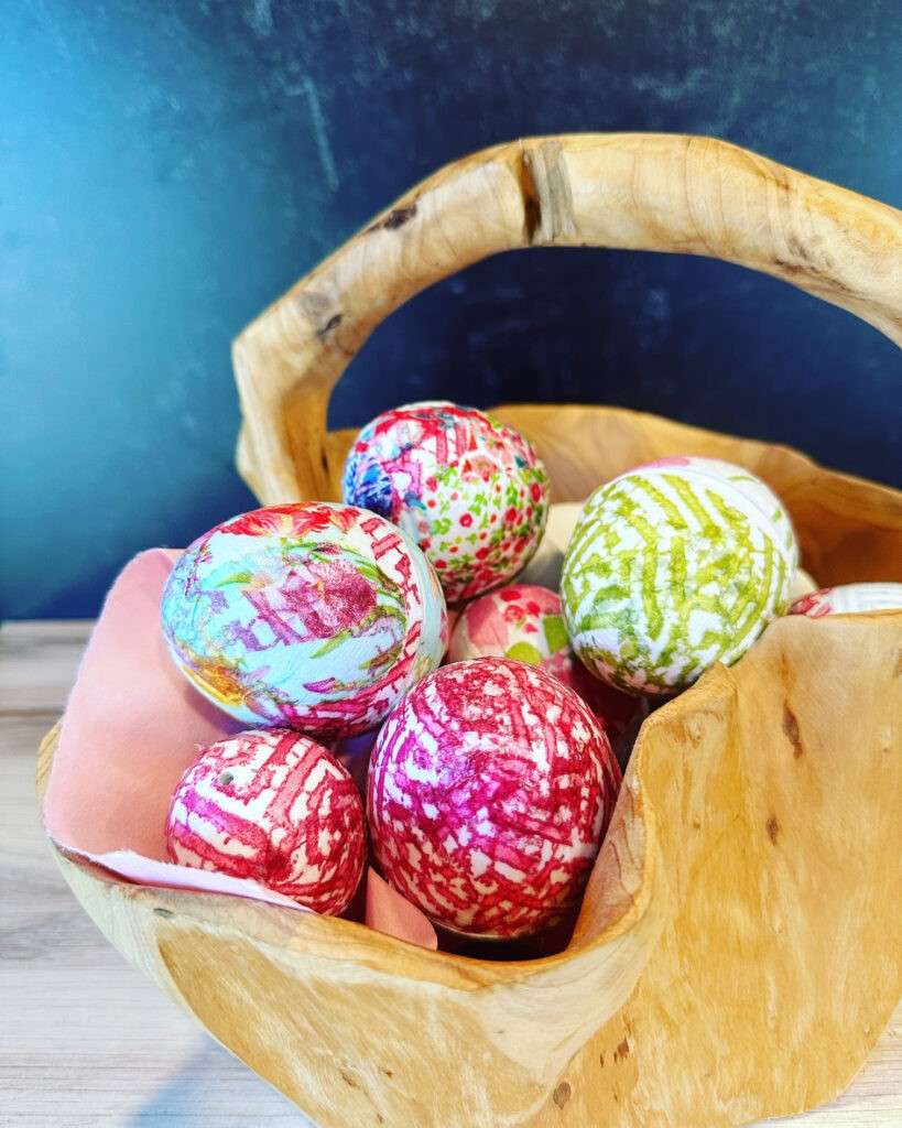 decoupage-easter-eggs-